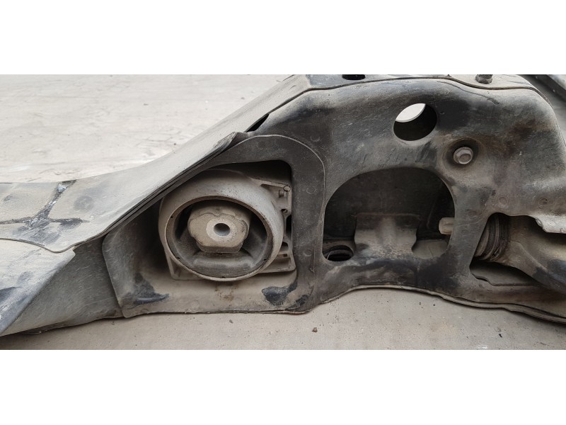 Recambio de puente delantero para mercedes clase a (w169) a 170 (169.032) referencia OEM IAM A1696200687  