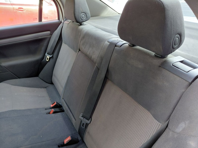 opel vectra c (z02) del año 2004