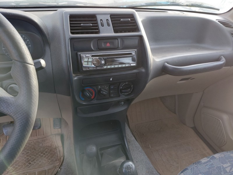 nissan terrano ii (r20) del año 2000