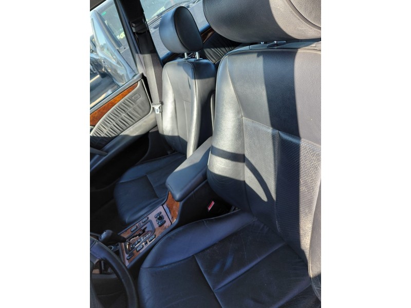 mercedes-benz clase e (w210) del año 1998