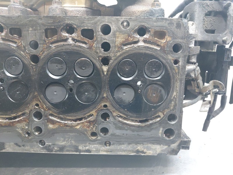 Recambio de culata para mercedes-benz clase e (w212) lim. 220 cdi blueefficiency (212.002) referencia OEM IAM A651010302080  