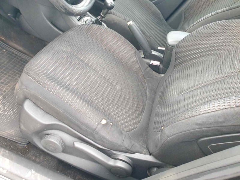 citroën c4 berlina del año 2006