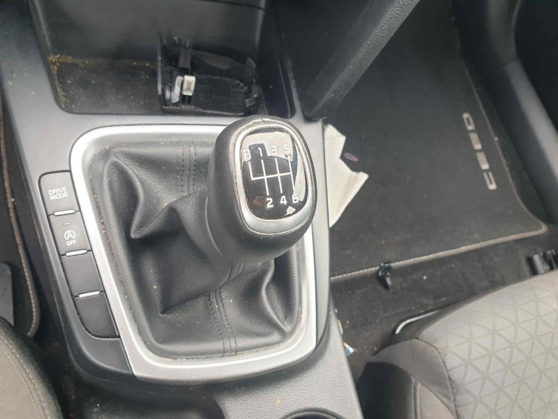 kia ceed tourer (cd) del año 2023