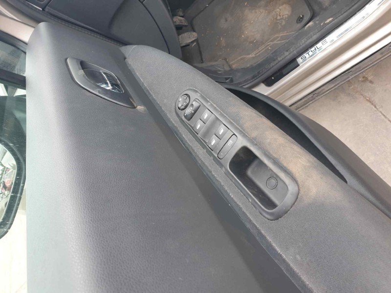 peugeot 3008 del año 2016