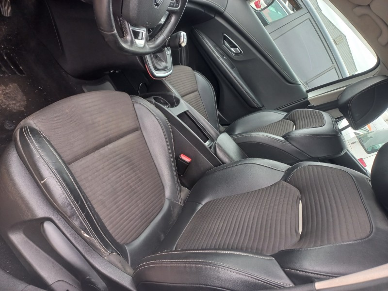 renault scenic iv del año 2019