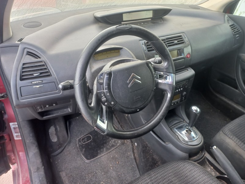 citroën c4 berlina del año 2005