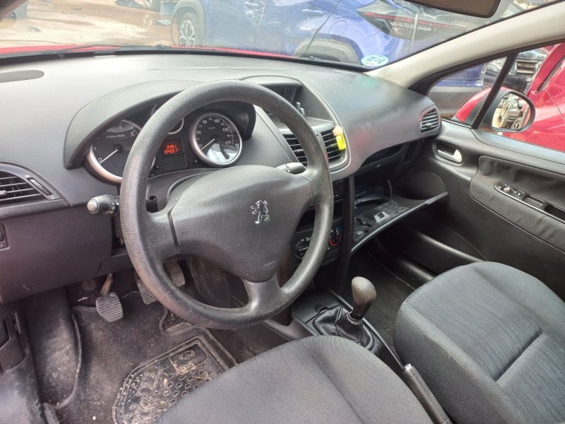 peugeot 207 del año 2007