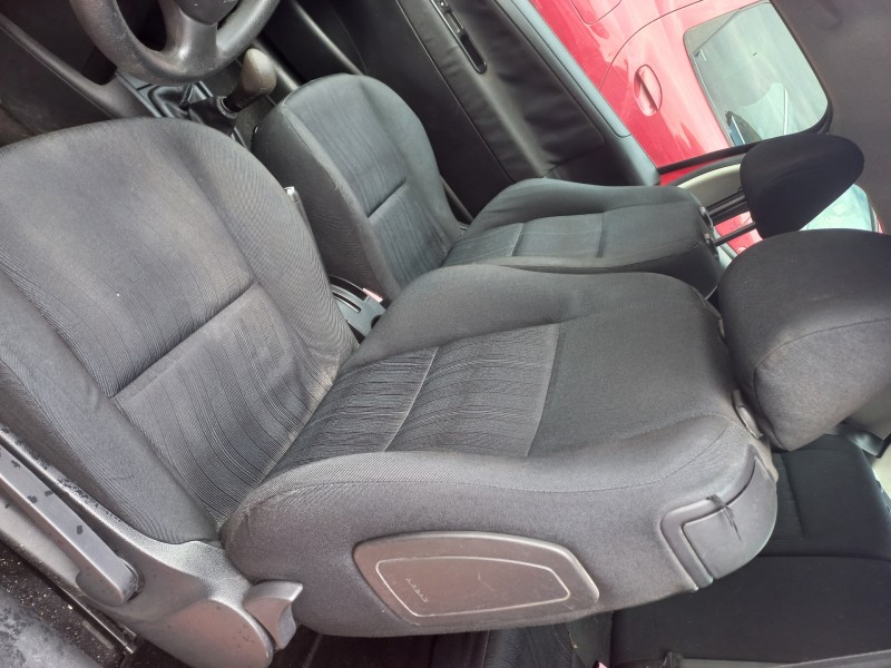 peugeot 207 del año 2007