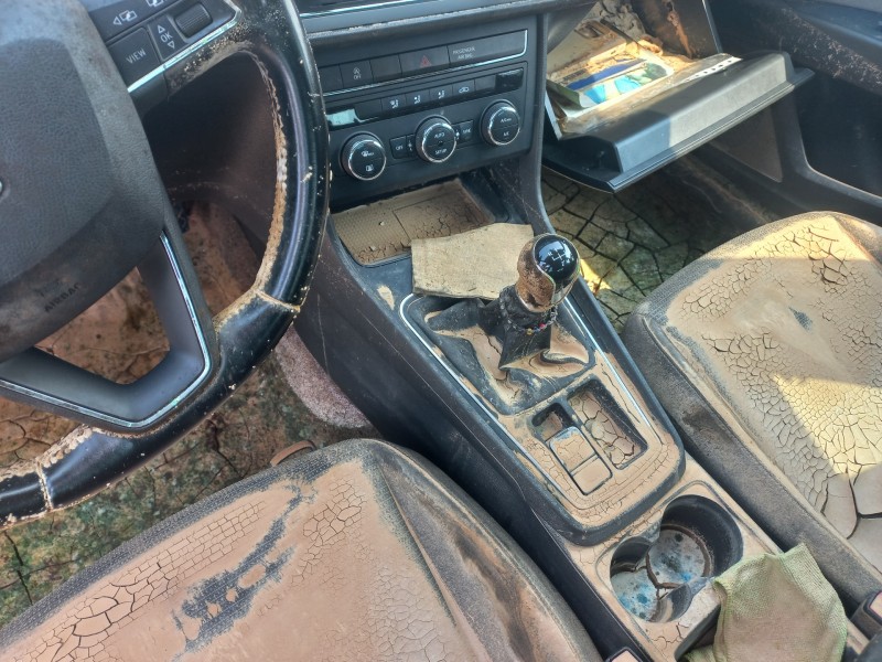 seat leon (5f1) del año 0