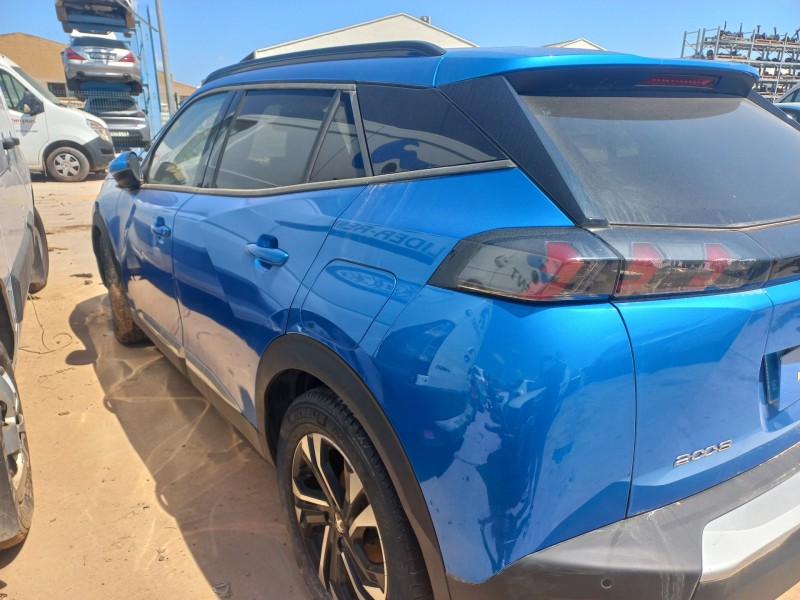 peugeot 2008 (p2) del año 2023