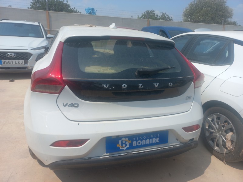 volvo v40 del año 2013