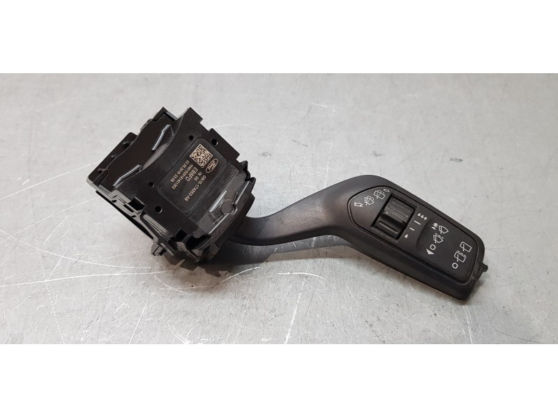 Recambio de mando limpia para ford focus active referencia OEM IAM GN1517A553AB  