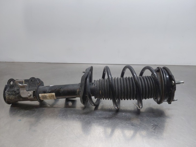 Recambio de amortiguador delantero derecho para hyundai bayon hybrid referencia OEM IAM   
