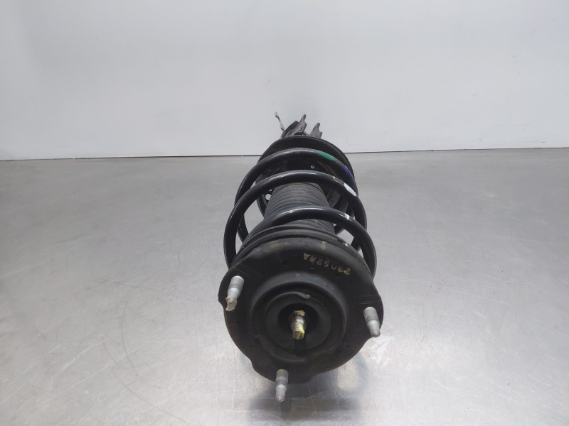 Recambio de amortiguador delantero derecho para hyundai bayon hybrid referencia OEM IAM   