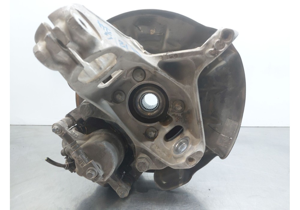 Recambio de mangueta delantera derecha para mercedes-benz clase a (w177) a 180 (177.084) referencia OEM IAM   