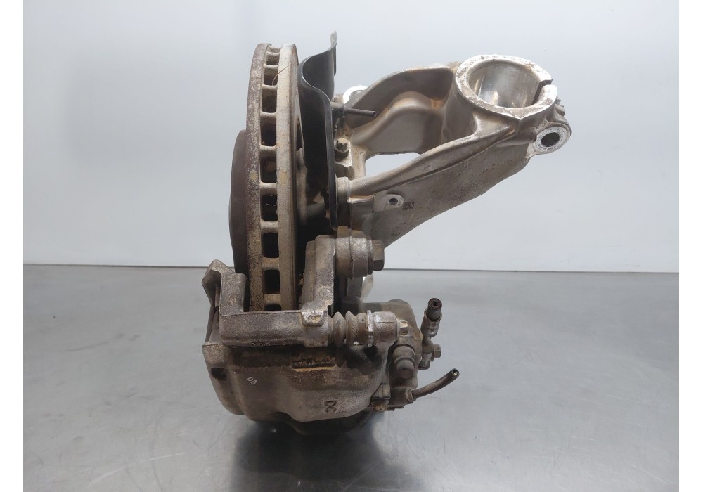 Recambio de mangueta delantera derecha para mercedes-benz clase a (w177) a 180 (177.084) referencia OEM IAM   