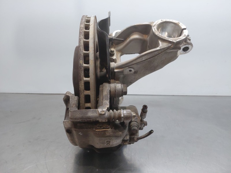 Recambio de mangueta delantera derecha para mercedes-benz clase a (w177) a 180 (177.084) referencia OEM IAM   