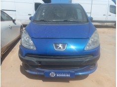 peugeot 1007 del año 2006