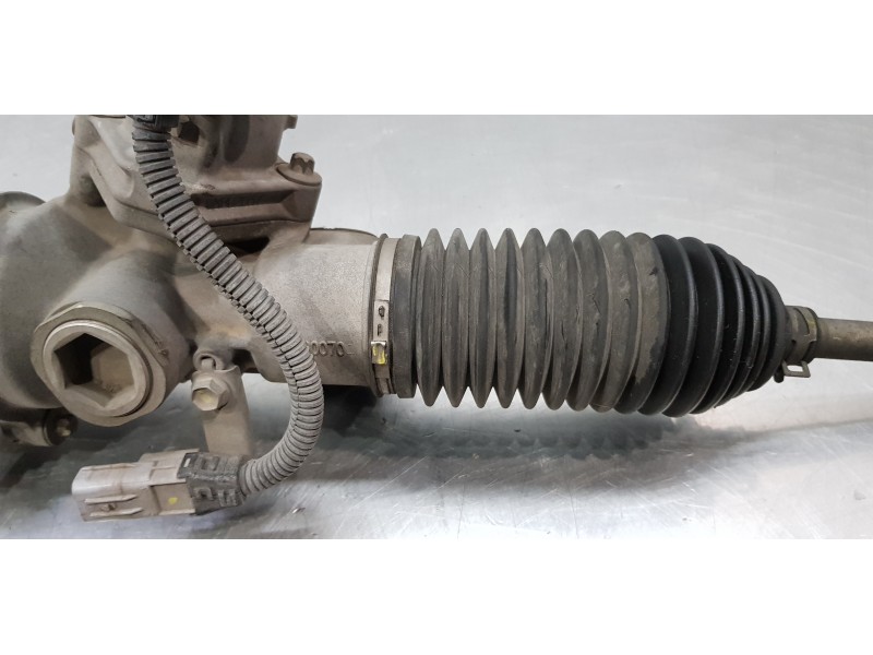 Recambio de cremallera direccion para lexus is 300h referencia OEM IAM 4420053240  