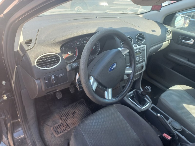ford focus berlina (cap) del año 2007