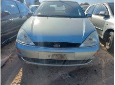 ford focus berlina (cak) del año 2001