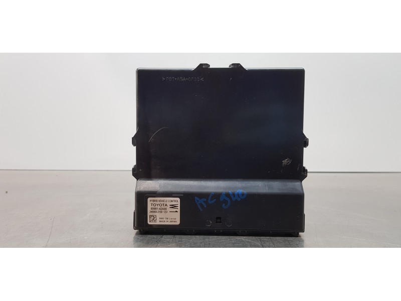 Recambio de centralita motor uce para toyota rav4 hybrid 4x2 advance referencia OEM IAM 8998142A80 2490002150 