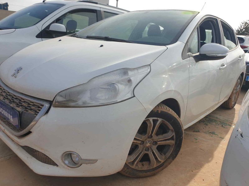 peugeot 208 del año 2013