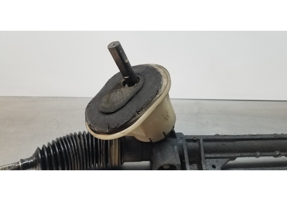 Recambio de cremallera direccion para renault megane ii berlina 5p confort authentique referencia OEM IAM 8200463517 7955501009 