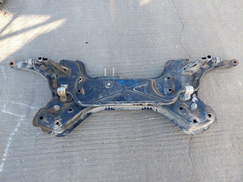 Recambio de puente delantero para fiat ducato furgón multijet referencia OEM IAM 1369383080  