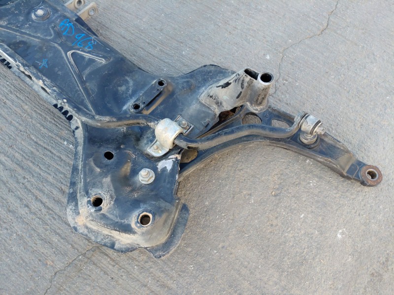 Recambio de puente delantero para fiat ducato furgón multijet referencia OEM IAM 1369383080  