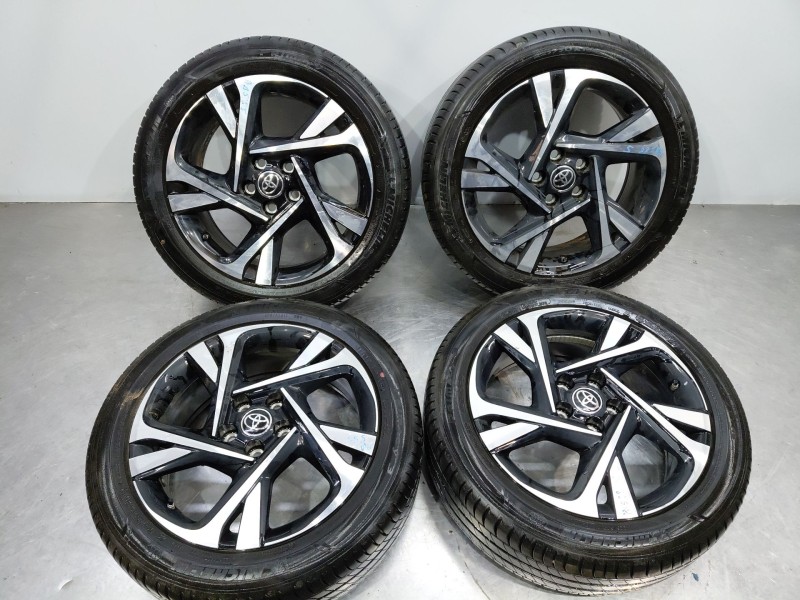 Recambio de juego llantas para toyota c-hr hybrid referencia OEM IAM   