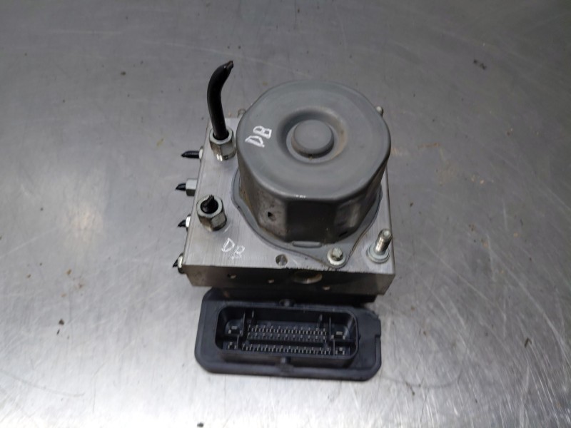 Recambio de abs para nissan x-trail (t32) acenta referencia OEM IAM   