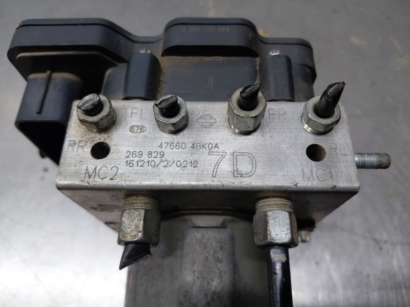 Recambio de abs para nissan x-trail (t32) acenta referencia OEM IAM   