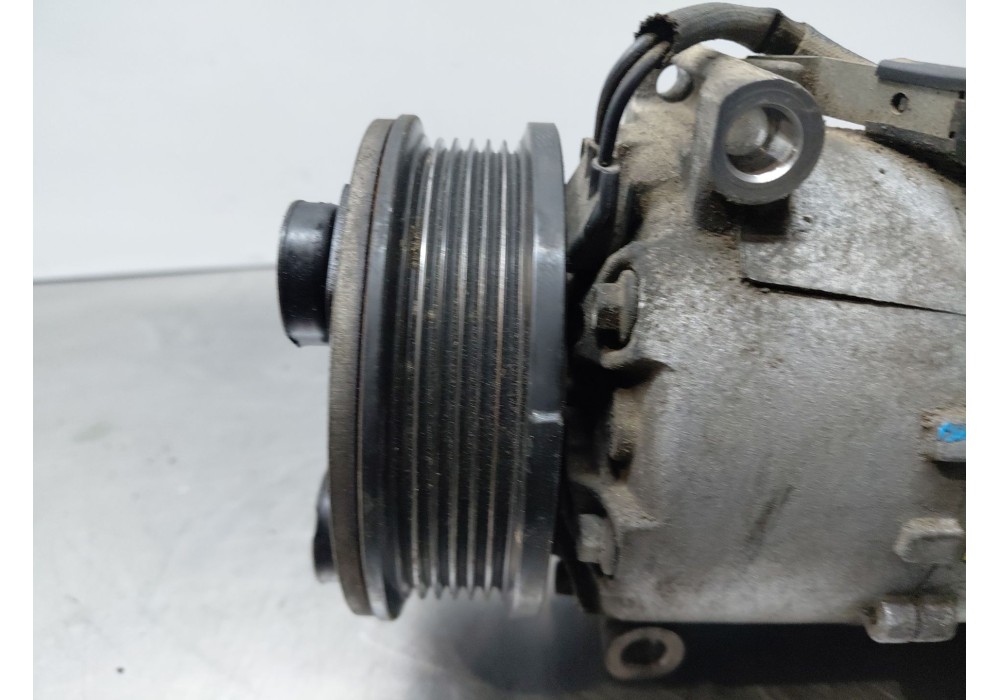 Recambio de compresor aire acondicionado para ford kuga i 2.0 tdci referencia OEM IAM   