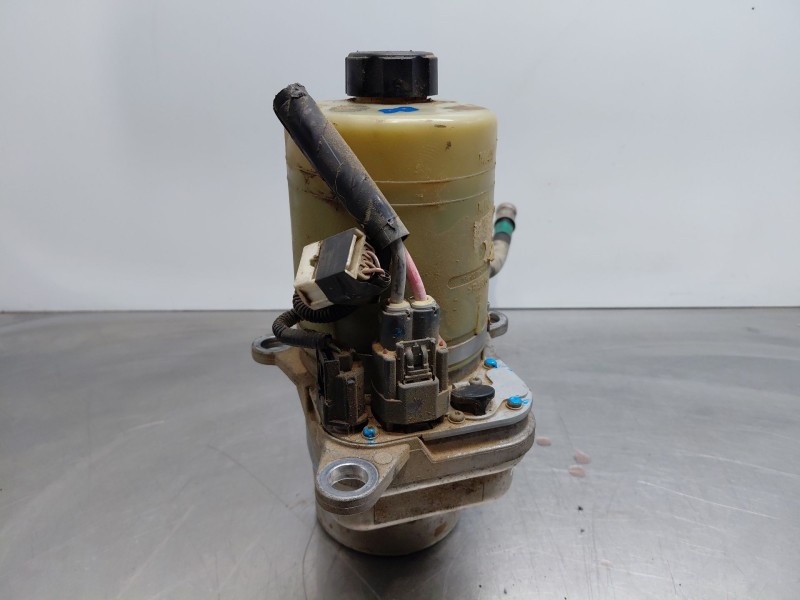 Recambio de bomba direccion para ford kuga i 2.0 tdci referencia OEM IAM   