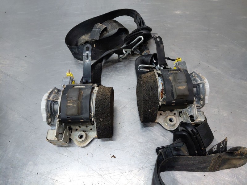 Recambio de kit airbag para ford fiesta (ccn) confort referencia OEM IAM 2014399  