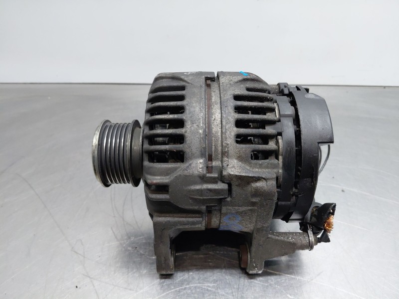 Recambio de alternador para seat leon (1m1) 1.9 tdi referencia OEM IAM   