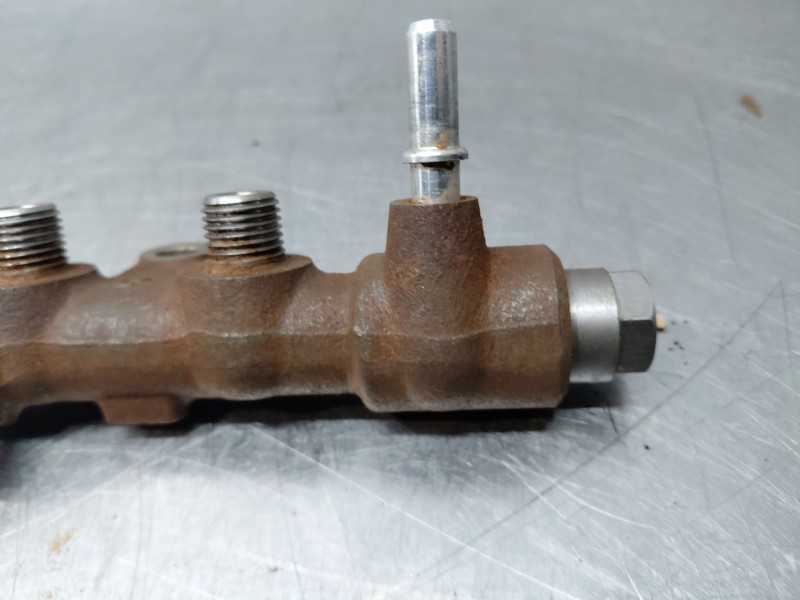 Recambio de rampa inyectora para citroën c4 cactus bluehdi referencia OEM IAM   