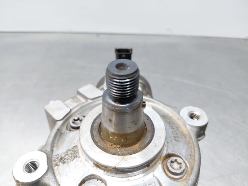 Recambio de bomba inyeccion para citroën c4 cactus bluehdi referencia OEM IAM   