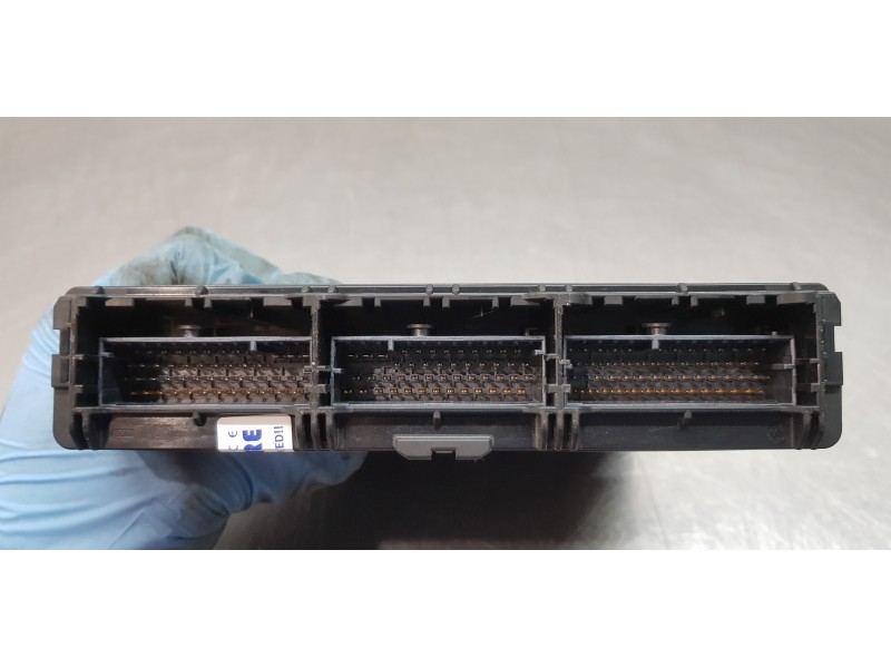 Recambio de centralita motor uce para toyota rav4 hybrid 4x2 advance referencia OEM IAM 8998142A80 2490002150 