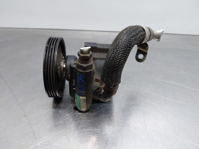Recambio de bomba direccion para dacia sandero (bs_) 1.2 16v referencia OEM IAM   