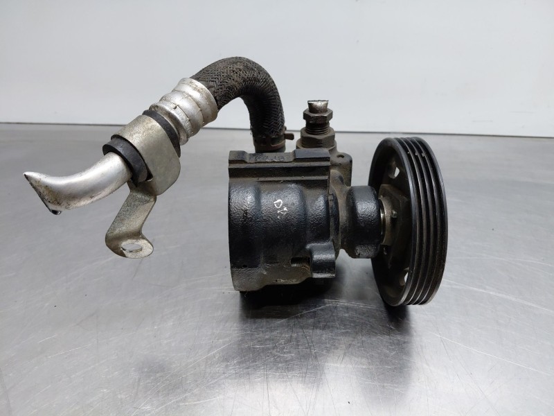 Recambio de bomba direccion para dacia sandero (bs_) 1.2 16v referencia OEM IAM   