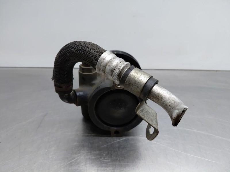 Recambio de bomba direccion para dacia sandero (bs_) 1.2 16v referencia OEM IAM   