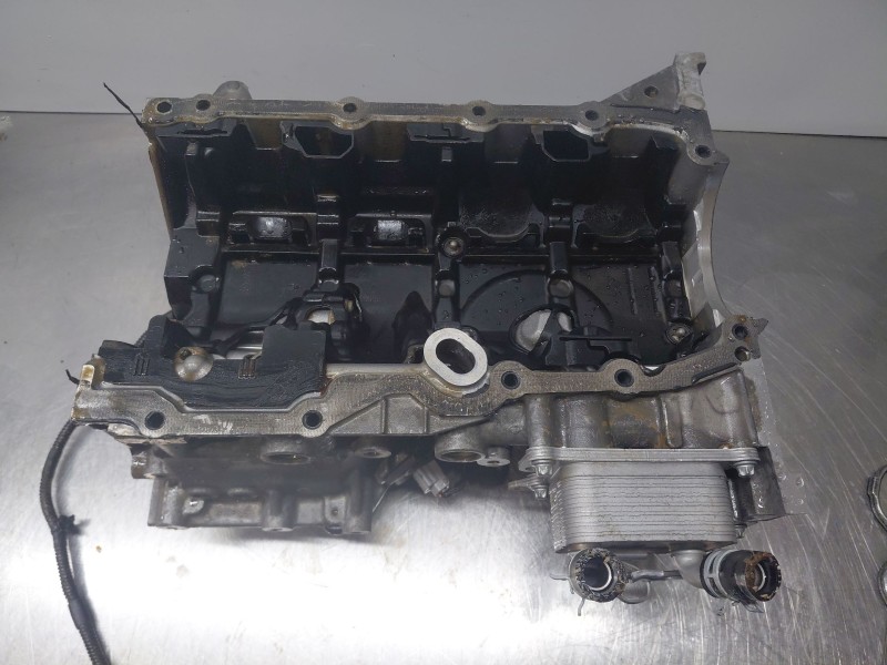 Recambio de carter para mercedes-benz clase a (w177) a 180 (177.084) referencia OEM IAM   