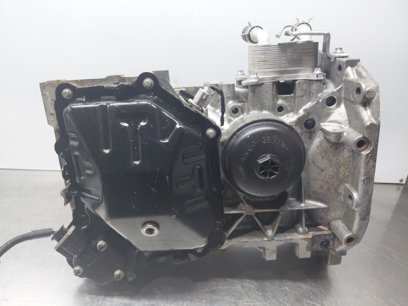 Recambio de carter para mercedes-benz clase a (w177) a 180 (177.084) referencia OEM IAM   