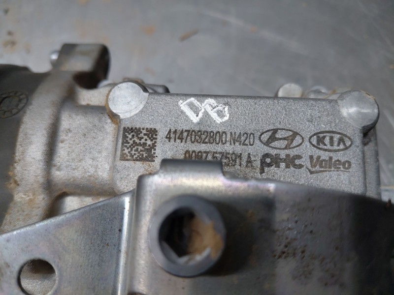 Recambio de bomba embrague para hyundai bayon hybrid referencia OEM IAM   