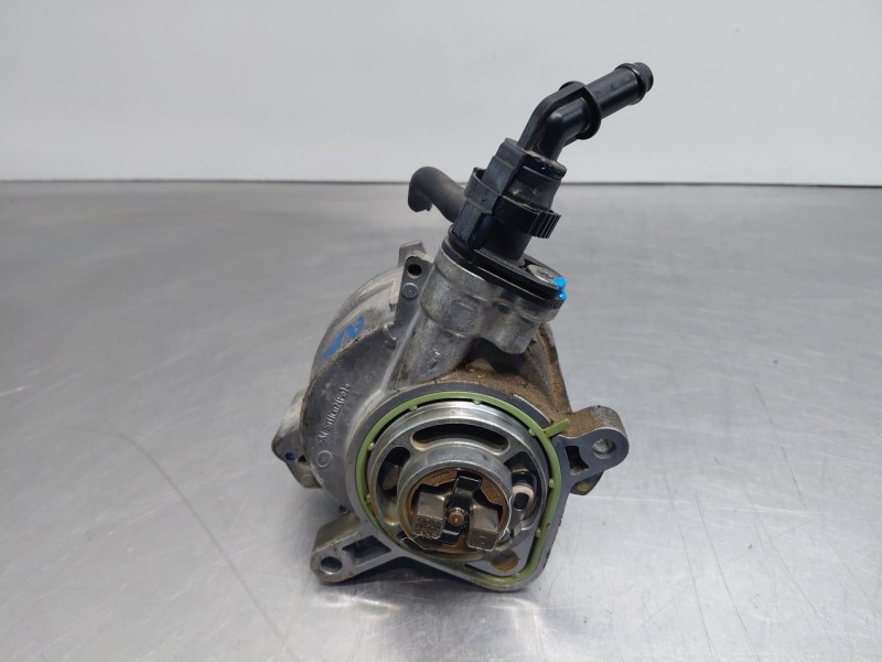 Recambio de depresor freno / bomba vacio para nissan qashqai (j12) acenta referencia OEM IAM   