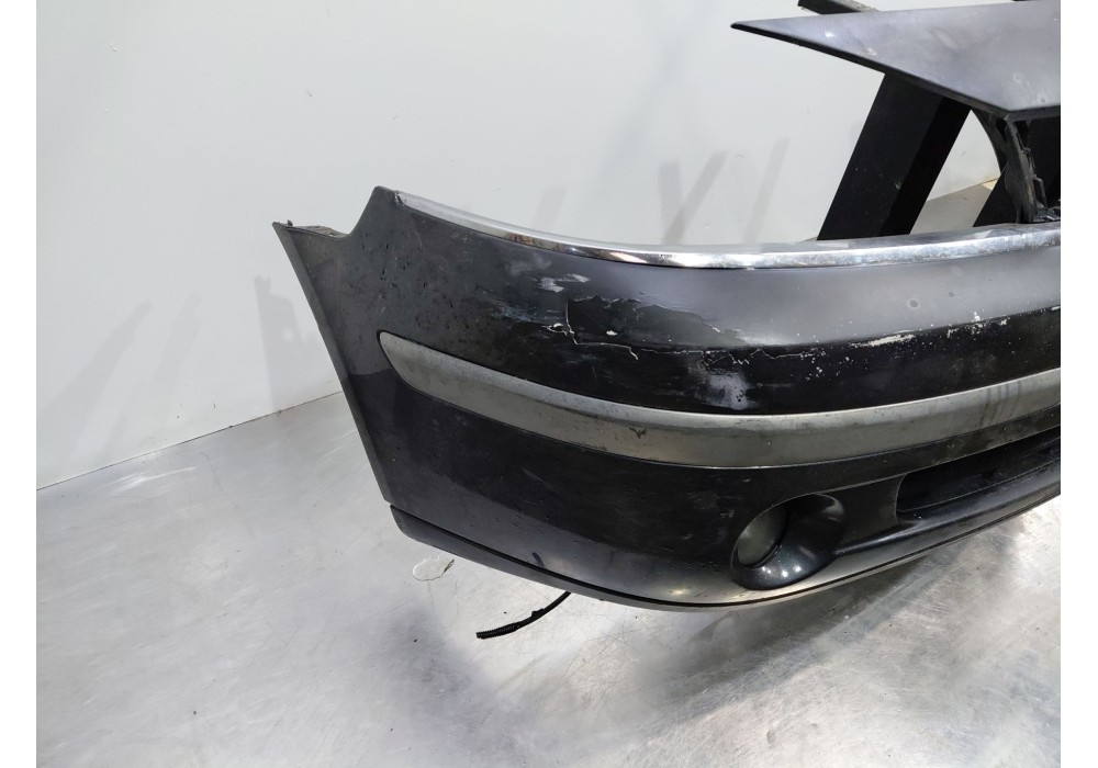 Recambio de paragolpes delantero para renault laguna ii (bg0/1_) 1.9 dci (bg1a, bg1v) referencia OEM IAM   