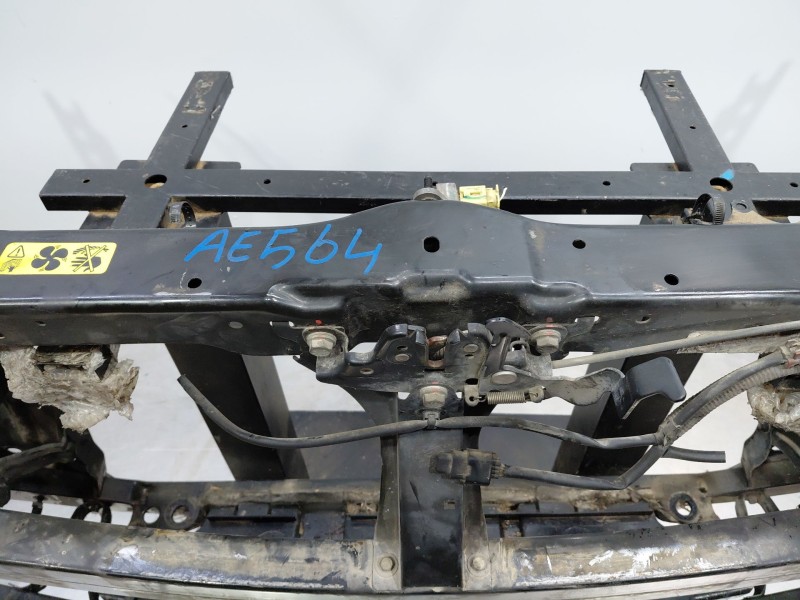 Recambio de panel frontal para nissan qashqai i (j10, nj10) 1.5 dci referencia OEM IAM   