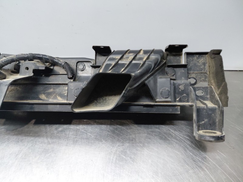 Recambio de travesaño superior para nissan x-trail (t32) acenta referencia OEM IAM   